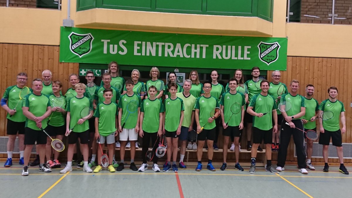 Gruppenfoto der Badmintonabteilung